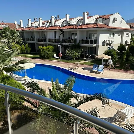 Sunset Club דירה